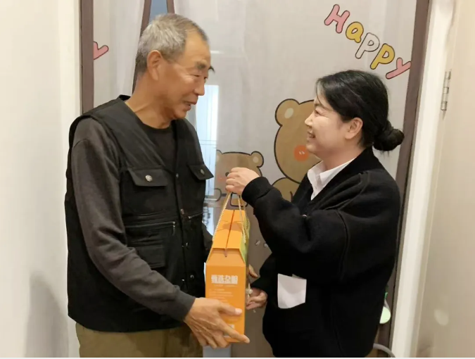 和美公益+ | 隆泰物业与您共赴重阳节爱老敬老之约(图3)